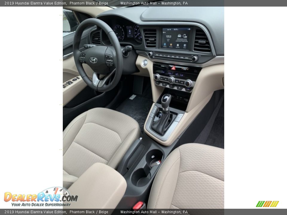 2019 Hyundai Elantra Value Edition Phantom Black / Beige Photo #28