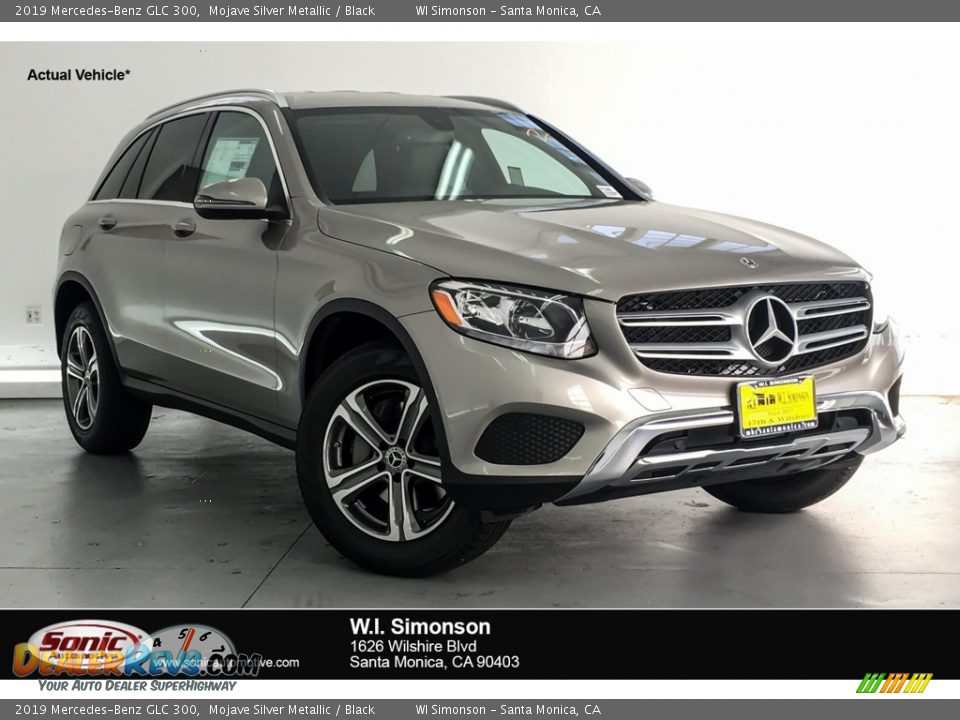 2019 Mercedes-Benz GLC 300 Mojave Silver Metallic / Black Photo #1
