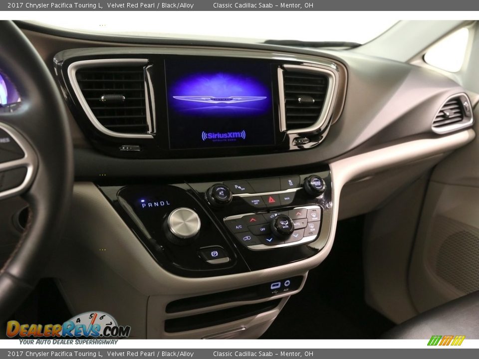 2017 Chrysler Pacifica Touring L Velvet Red Pearl / Black/Alloy Photo #9