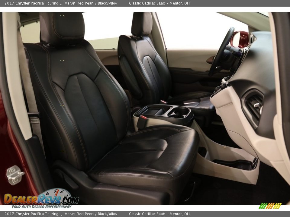 2017 Chrysler Pacifica Touring L Velvet Red Pearl / Black/Alloy Photo #21