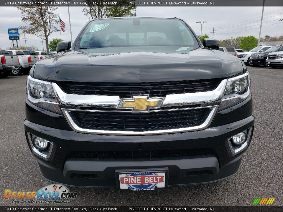 2019 Chevrolet Colorado LT Extended Cab 4x4 Black / Jet Black Photo #2