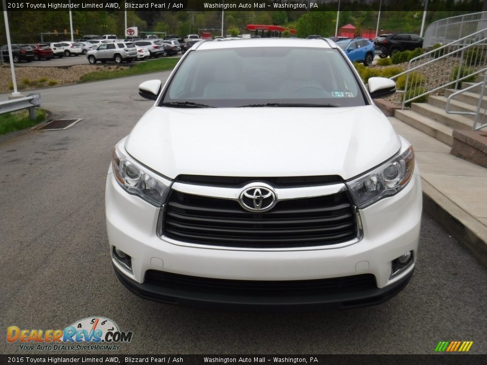 2016 Toyota Highlander Limited AWD Blizzard Pearl / Ash Photo #5