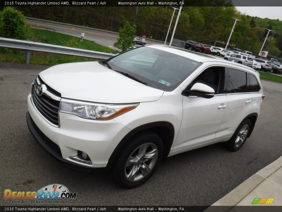 2016 Toyota Highlander Limited AWD Blizzard Pearl / Ash Photo #6