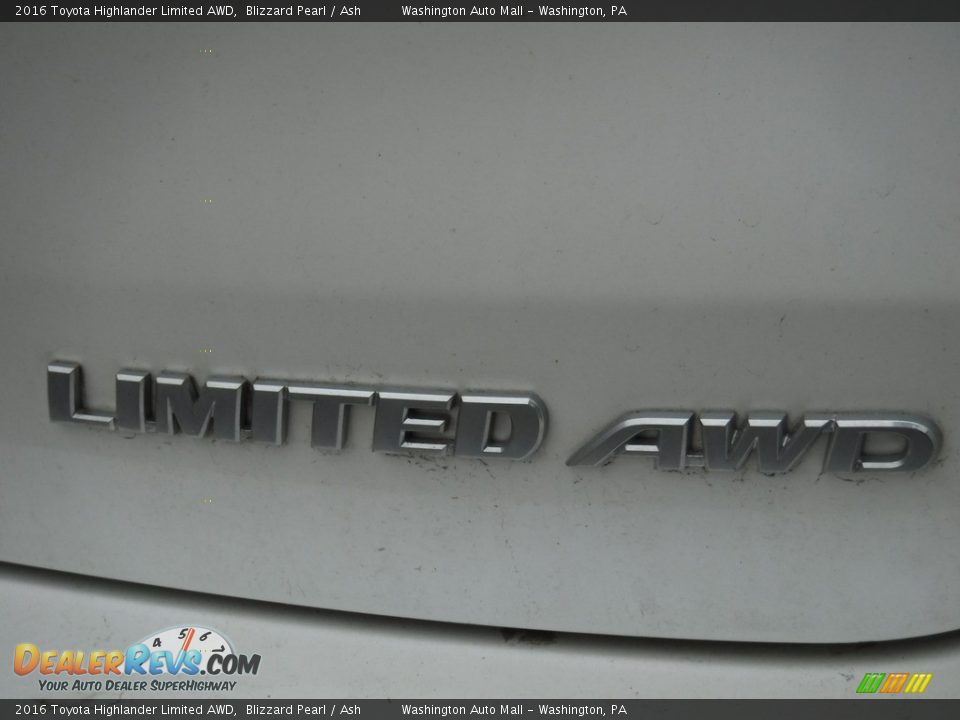 2016 Toyota Highlander Limited AWD Blizzard Pearl / Ash Photo #10