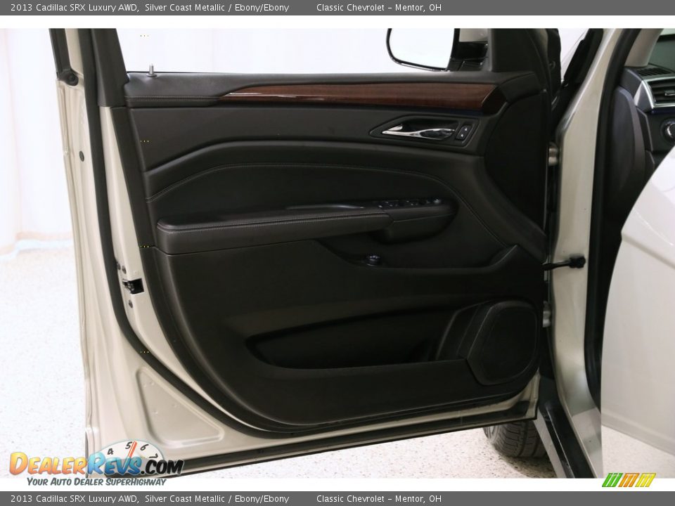 2013 Cadillac SRX Luxury AWD Silver Coast Metallic / Ebony/Ebony Photo #4