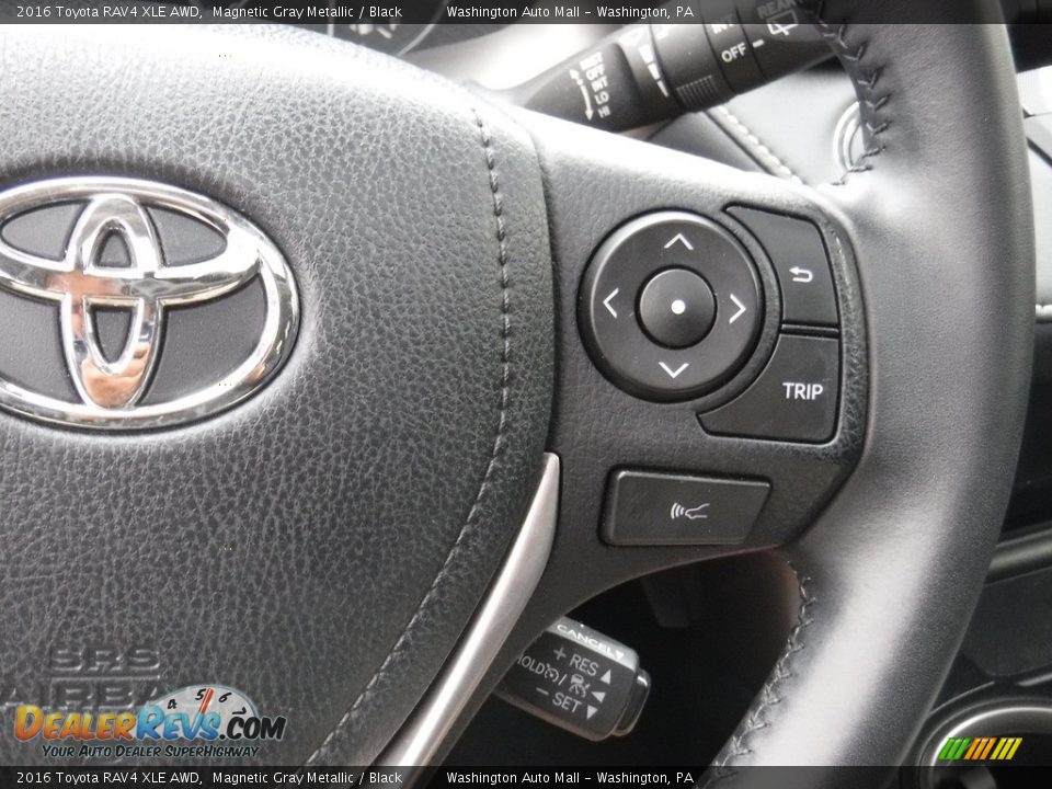 2016 Toyota RAV4 XLE AWD Magnetic Gray Metallic / Black Photo #18