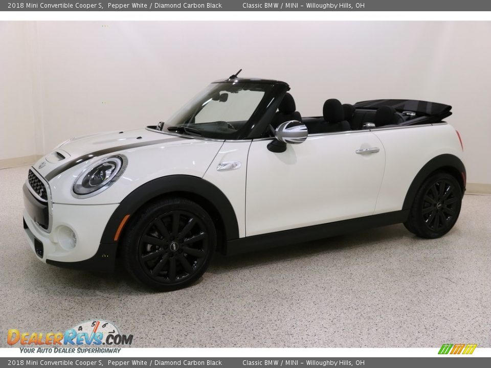 Pepper White 2018 Mini Convertible Cooper S Photo #4