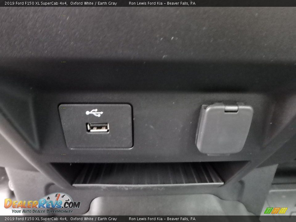2019 Ford F150 XL SuperCab 4x4 Oxford White / Earth Gray Photo #19