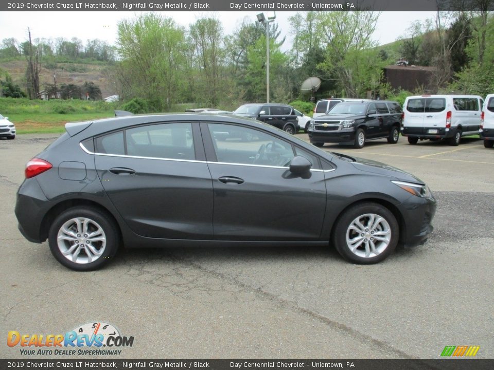 2019 Chevrolet Cruze LT Hatchback Nightfall Gray Metallic / Black Photo #6