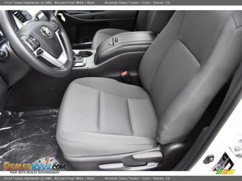2019 Toyota Highlander LE AWD Blizzard Pearl White / Black Photo #6