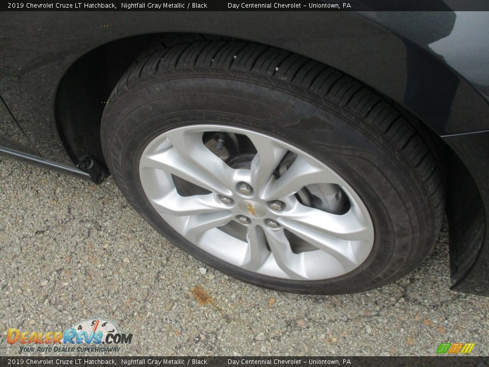 2019 Chevrolet Cruze LT Hatchback Nightfall Gray Metallic / Black Photo #16