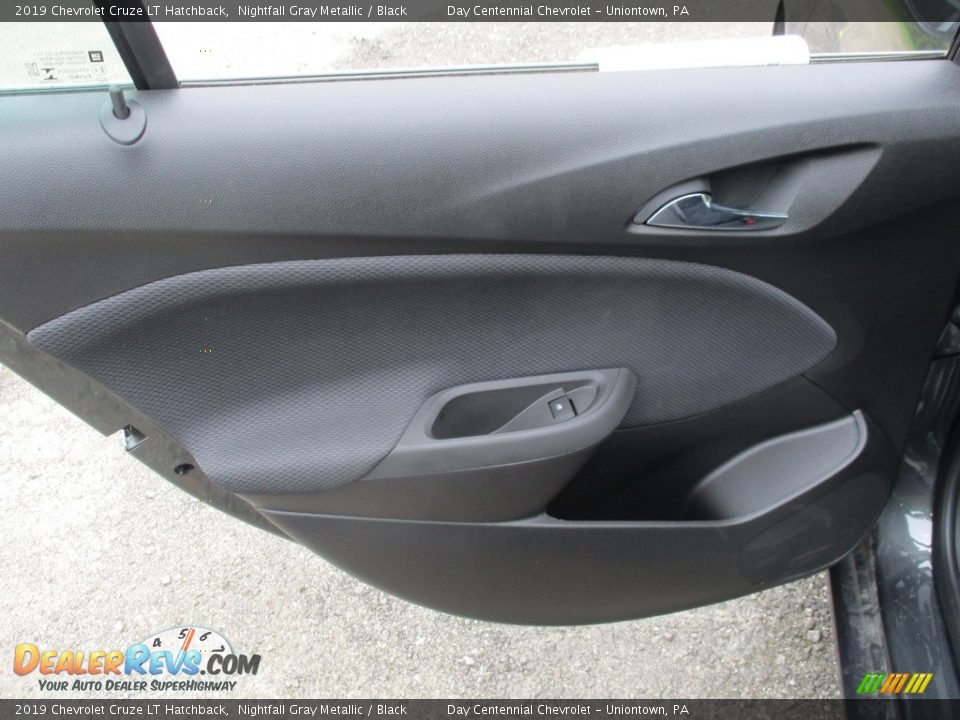 2019 Chevrolet Cruze LT Hatchback Nightfall Gray Metallic / Black Photo #20