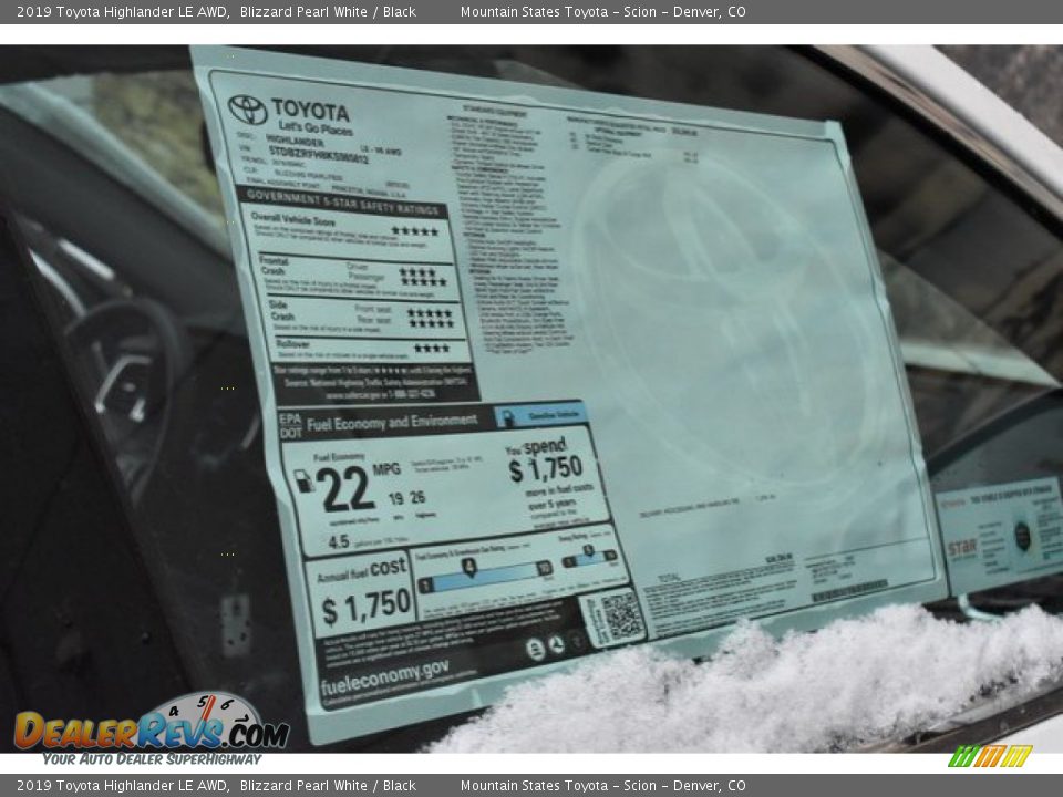 2019 Toyota Highlander LE AWD Blizzard Pearl White / Black Photo #11