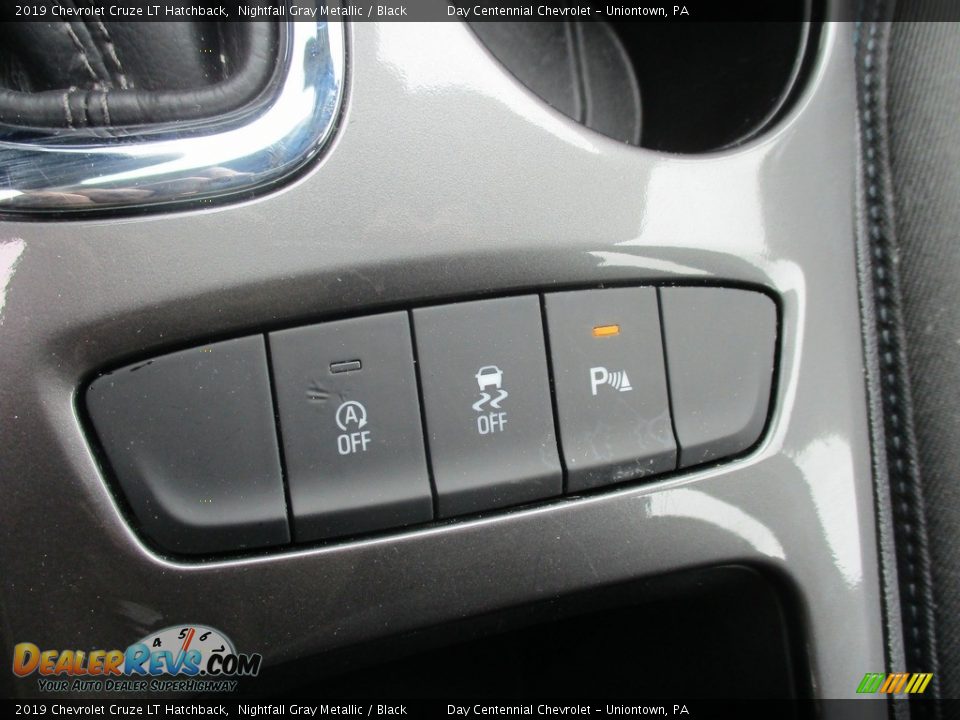 2019 Chevrolet Cruze LT Hatchback Nightfall Gray Metallic / Black Photo #27