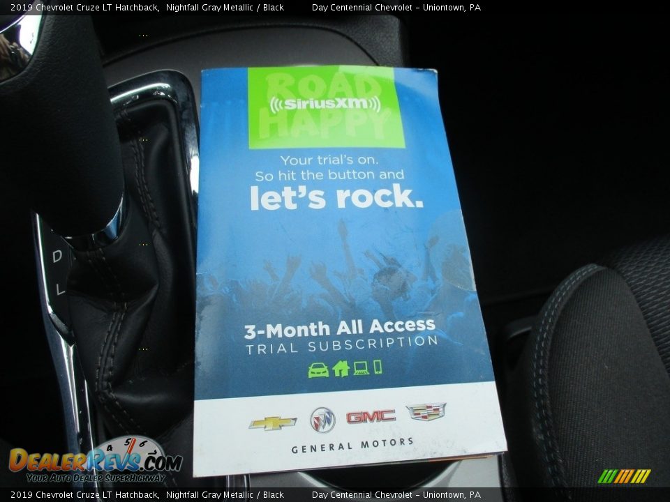 2019 Chevrolet Cruze LT Hatchback Nightfall Gray Metallic / Black Photo #34