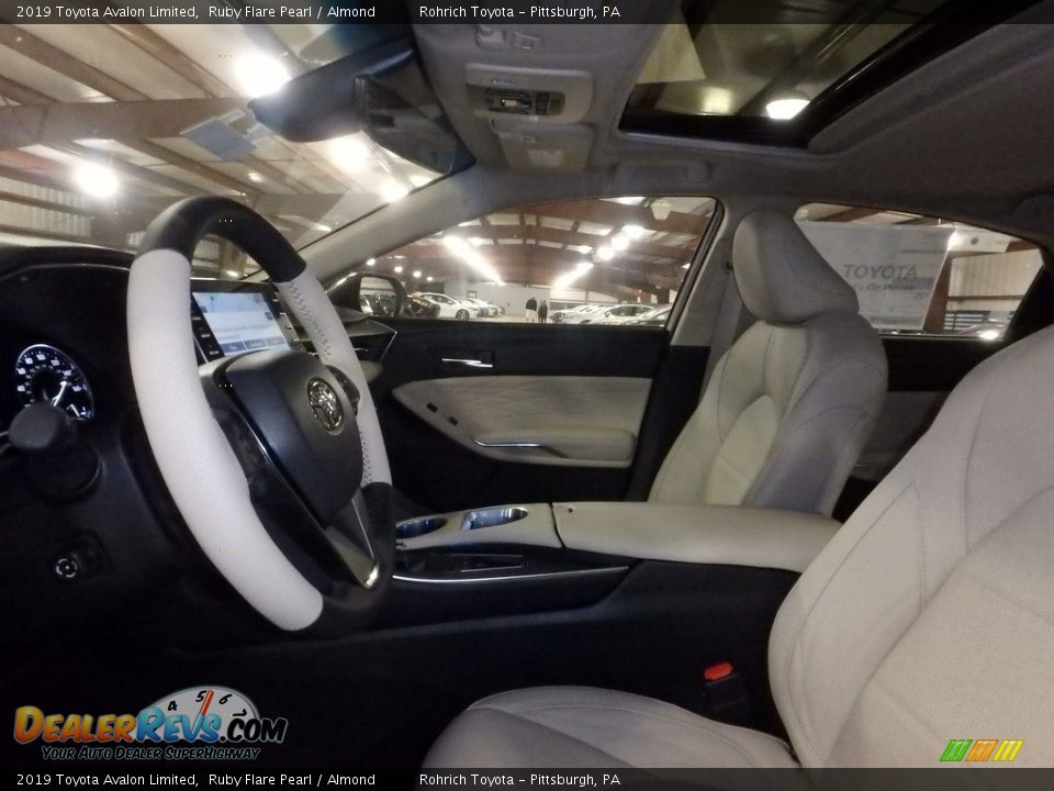 2019 Toyota Avalon Limited Ruby Flare Pearl / Almond Photo #6
