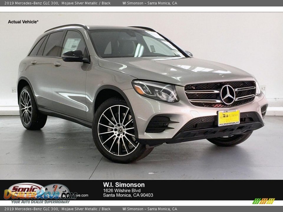 2019 Mercedes-Benz GLC 300 Mojave Silver Metallic / Black Photo #1