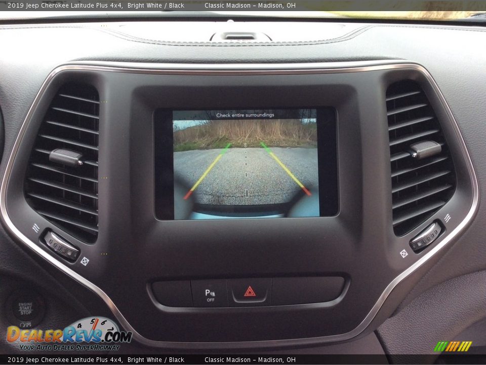 2019 Jeep Cherokee Latitude Plus 4x4 Bright White / Black Photo #15