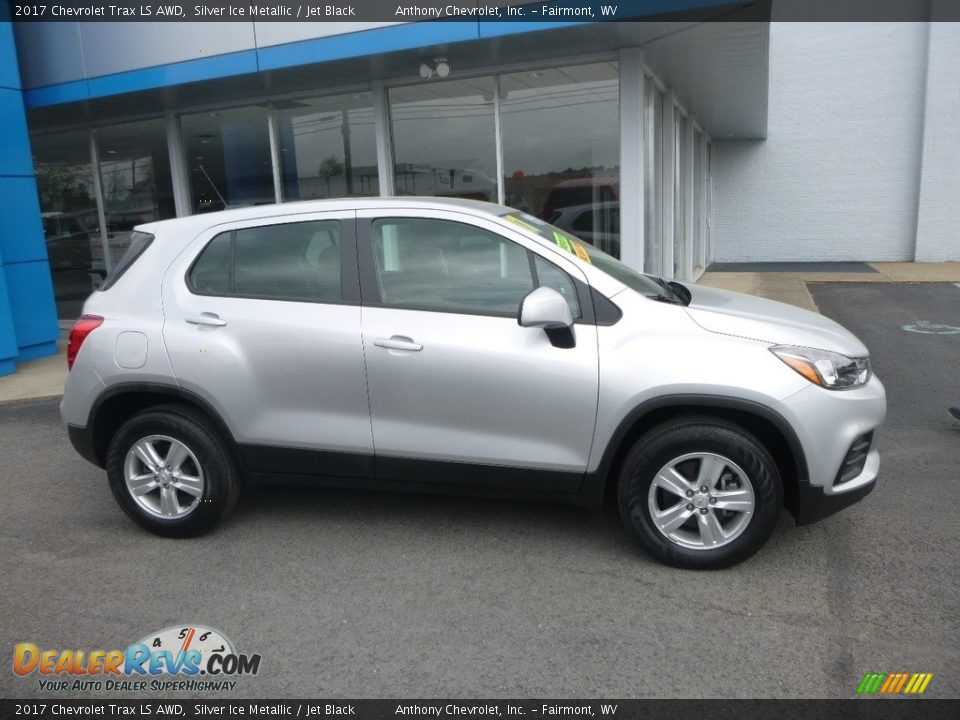 2017 Chevrolet Trax LS AWD Silver Ice Metallic / Jet Black Photo #3
