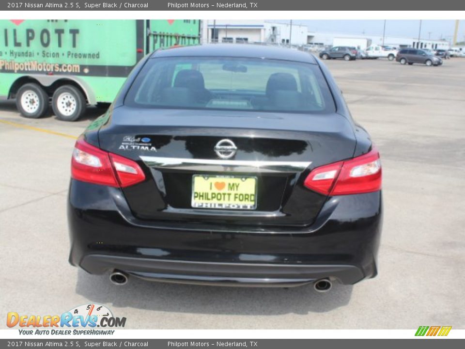 2017 Nissan Altima 2.5 S Super Black / Charcoal Photo #8