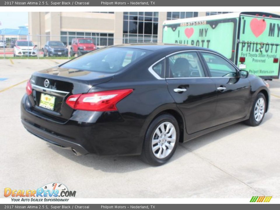 2017 Nissan Altima 2.5 S Super Black / Charcoal Photo #9