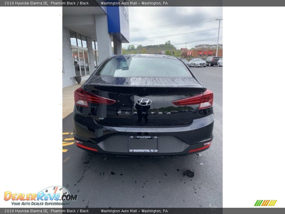 2019 Hyundai Elantra SE Phantom Black / Black Photo #5