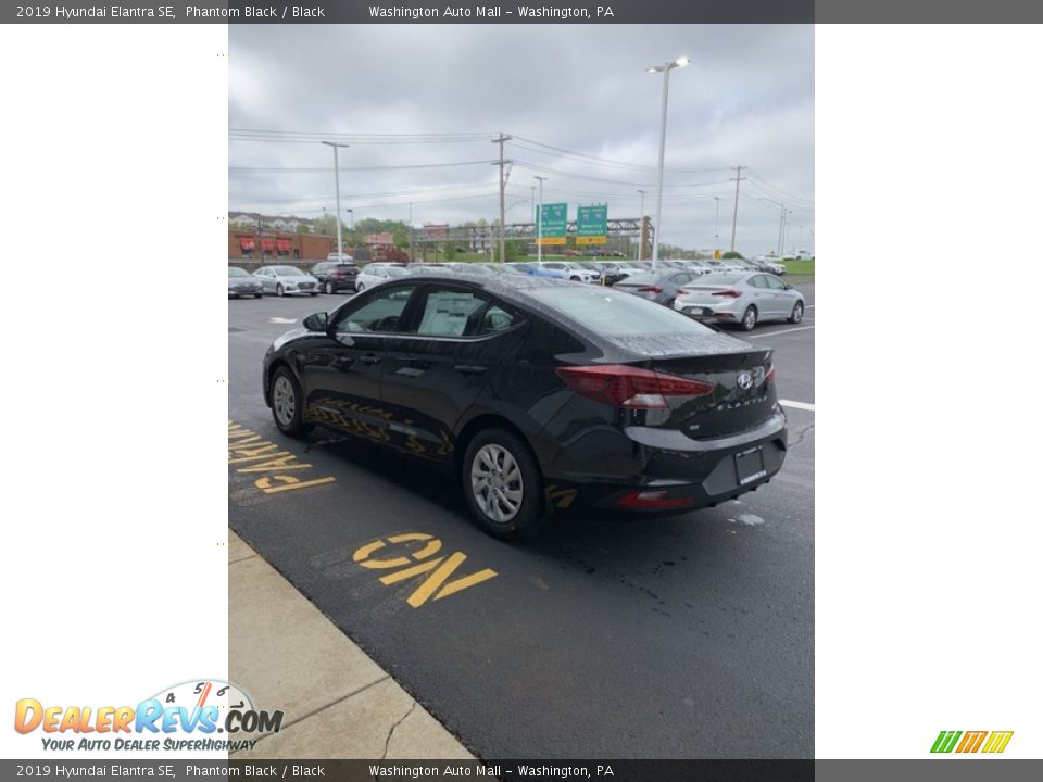 2019 Hyundai Elantra SE Phantom Black / Black Photo #6