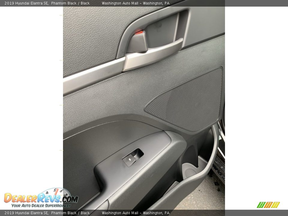 2019 Hyundai Elantra SE Phantom Black / Black Photo #18