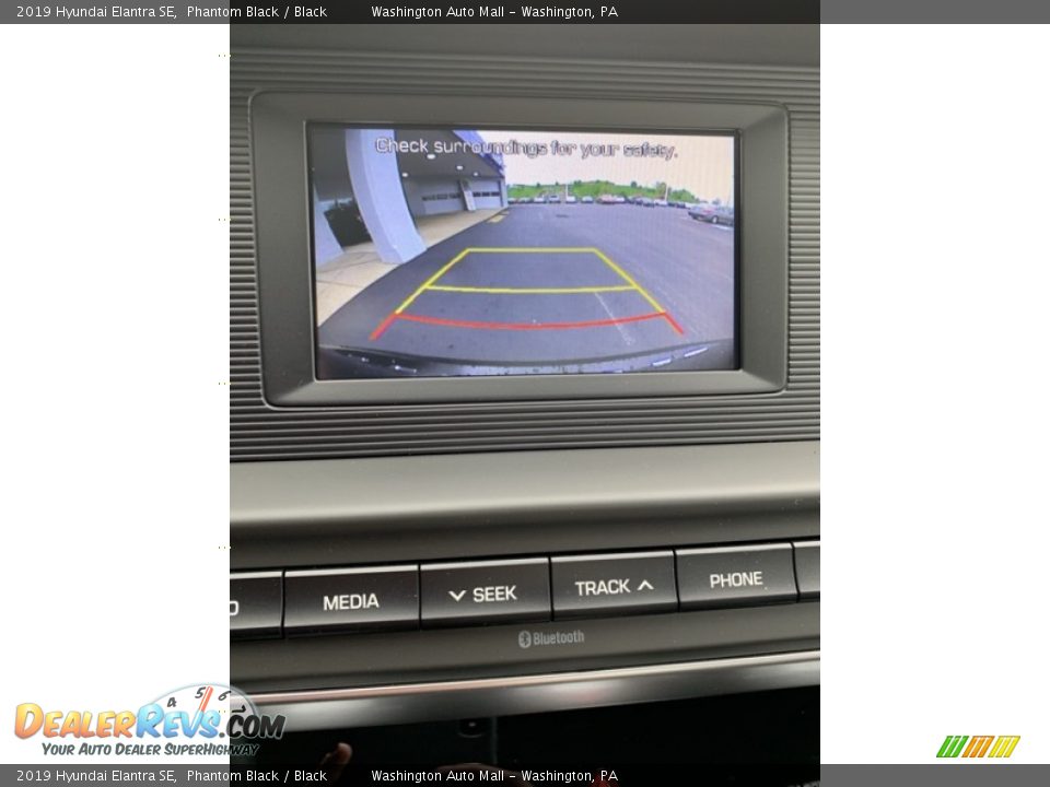 2019 Hyundai Elantra SE Phantom Black / Black Photo #32