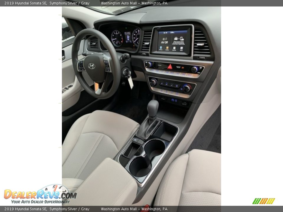 2019 Hyundai Sonata SE Symphony Silver / Gray Photo #28