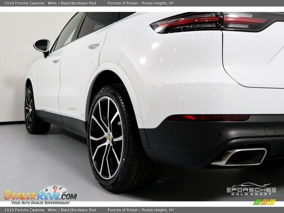 2019 Porsche Cayenne White / Black/Bordeaux Red Photo #5