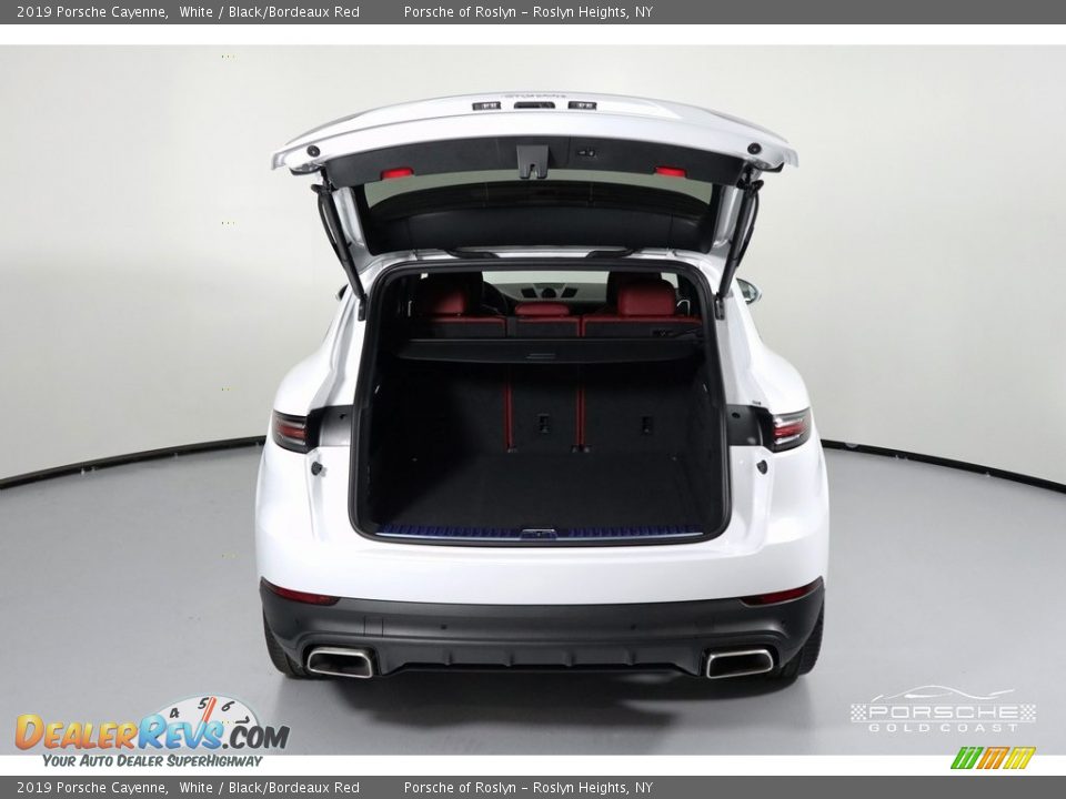 2019 Porsche Cayenne White / Black/Bordeaux Red Photo #7
