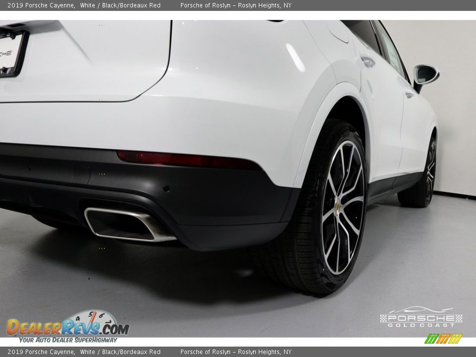 2019 Porsche Cayenne White / Black/Bordeaux Red Photo #10