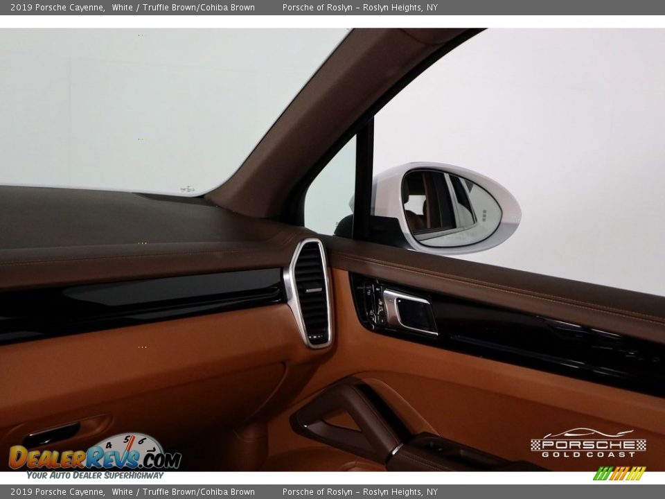 2019 Porsche Cayenne White / Truffle Brown/Cohiba Brown Photo #17