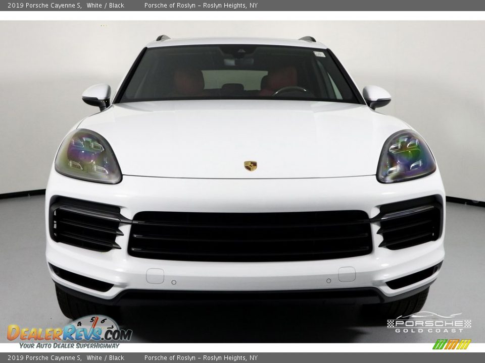 2019 Porsche Cayenne S White / Black Photo #2