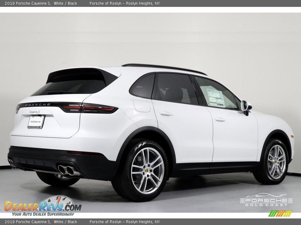 2019 Porsche Cayenne S White / Black Photo #9