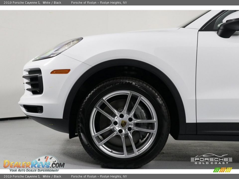 2019 Porsche Cayenne S White / Black Photo #11