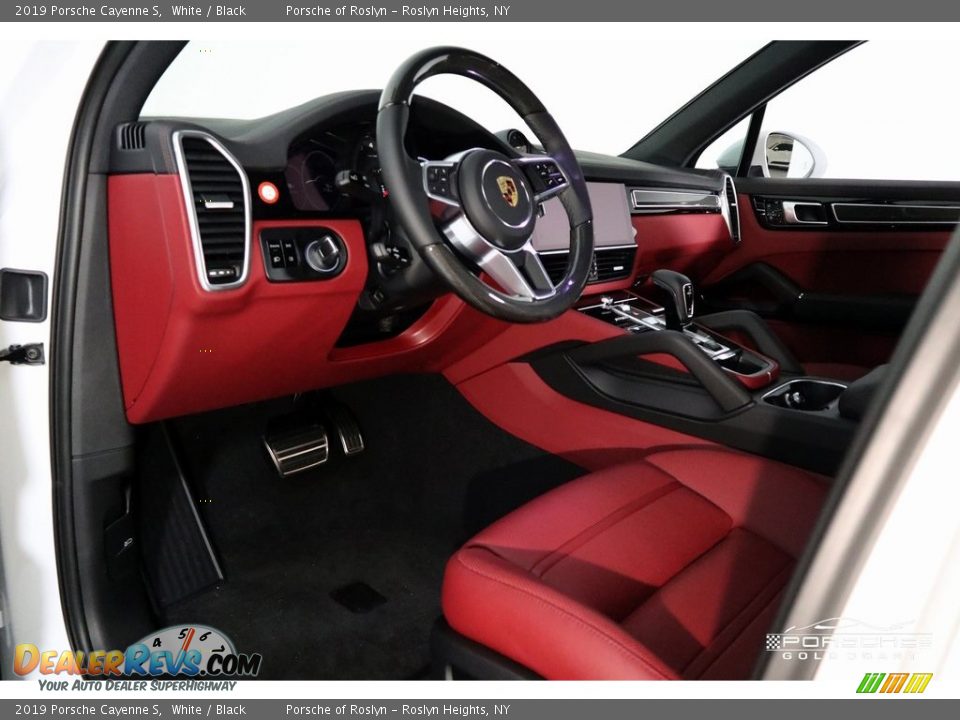 2019 Porsche Cayenne S White / Black Photo #15