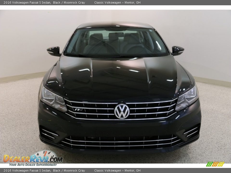 2016 Volkswagen Passat S Sedan Black / Moonrock Gray Photo #2