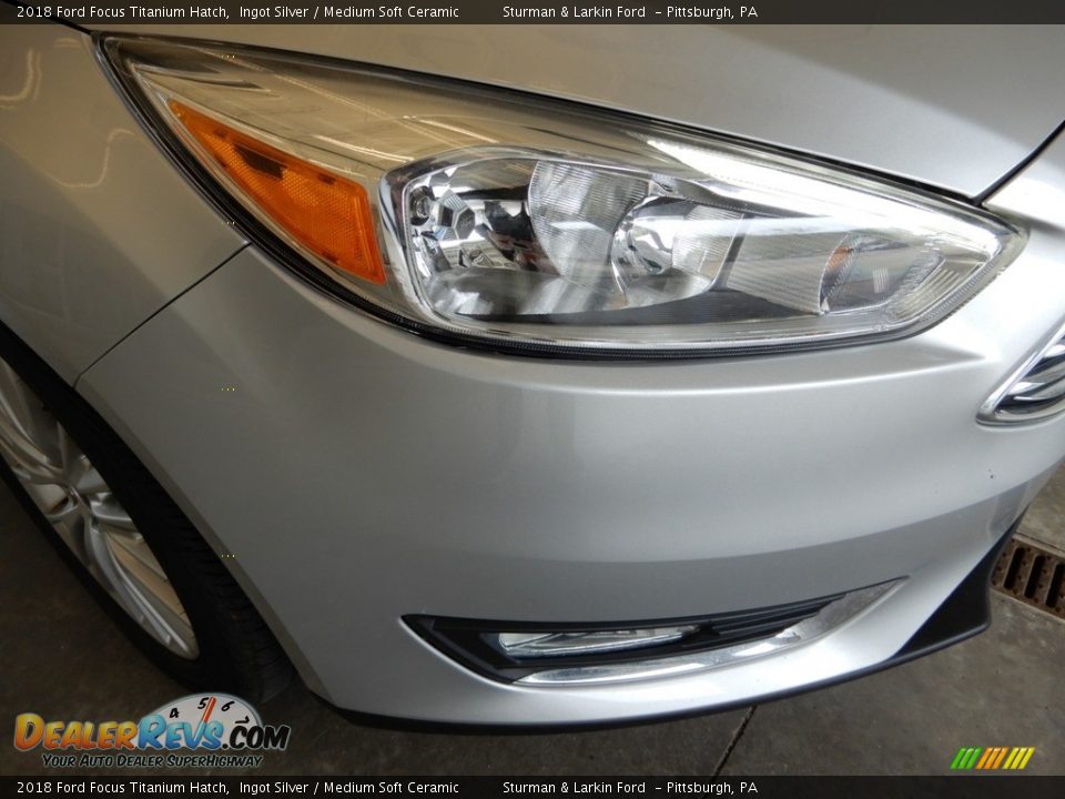 2018 Ford Focus Titanium Hatch Ingot Silver / Medium Soft Ceramic Photo #2