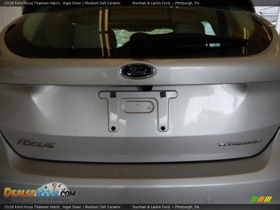 2018 Ford Focus Titanium Hatch Ingot Silver / Medium Soft Ceramic Photo #7
