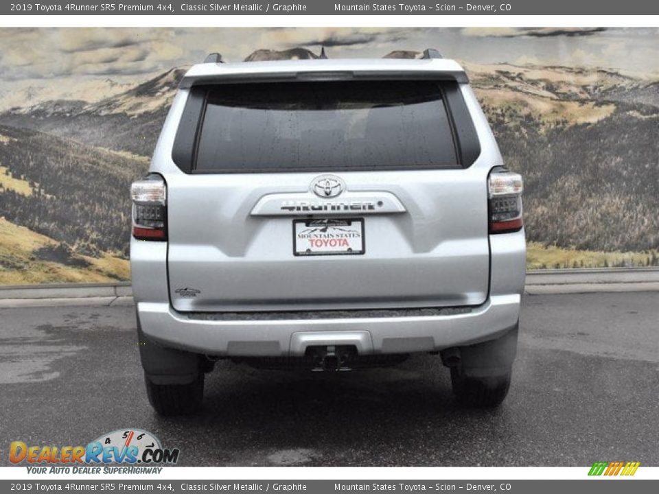 2019 Toyota 4Runner SR5 Premium 4x4 Classic Silver Metallic / Graphite Photo #4