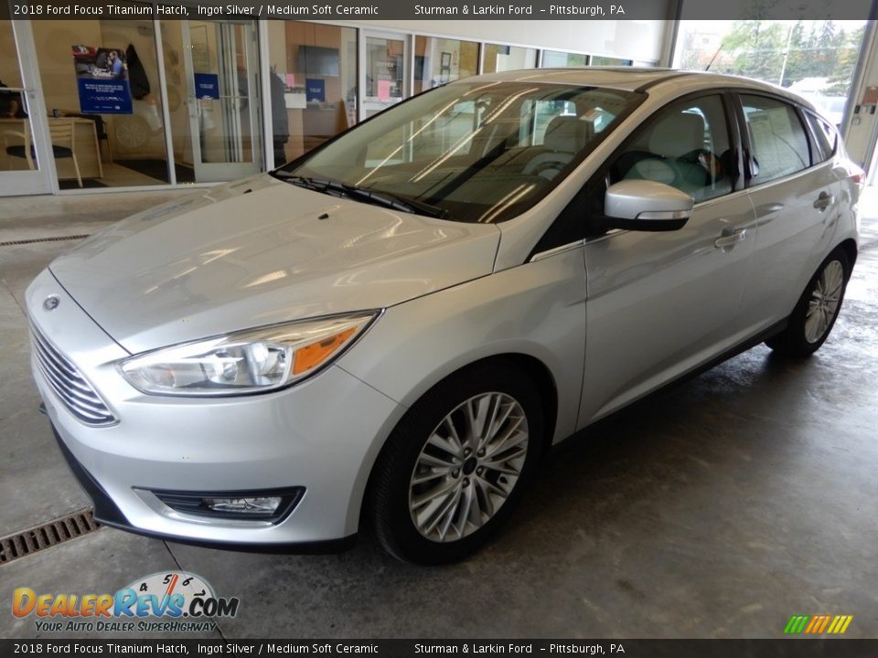 2018 Ford Focus Titanium Hatch Ingot Silver / Medium Soft Ceramic Photo #10