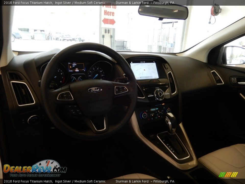 2018 Ford Focus Titanium Hatch Ingot Silver / Medium Soft Ceramic Photo #17