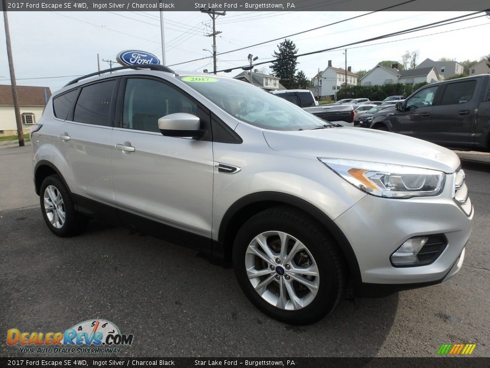 2017 Ford Escape SE 4WD Ingot Silver / Charcoal Black Photo #3