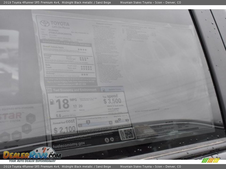 2019 Toyota 4Runner SR5 Premium 4x4 Midnight Black metallic / Sand Beige Photo #12