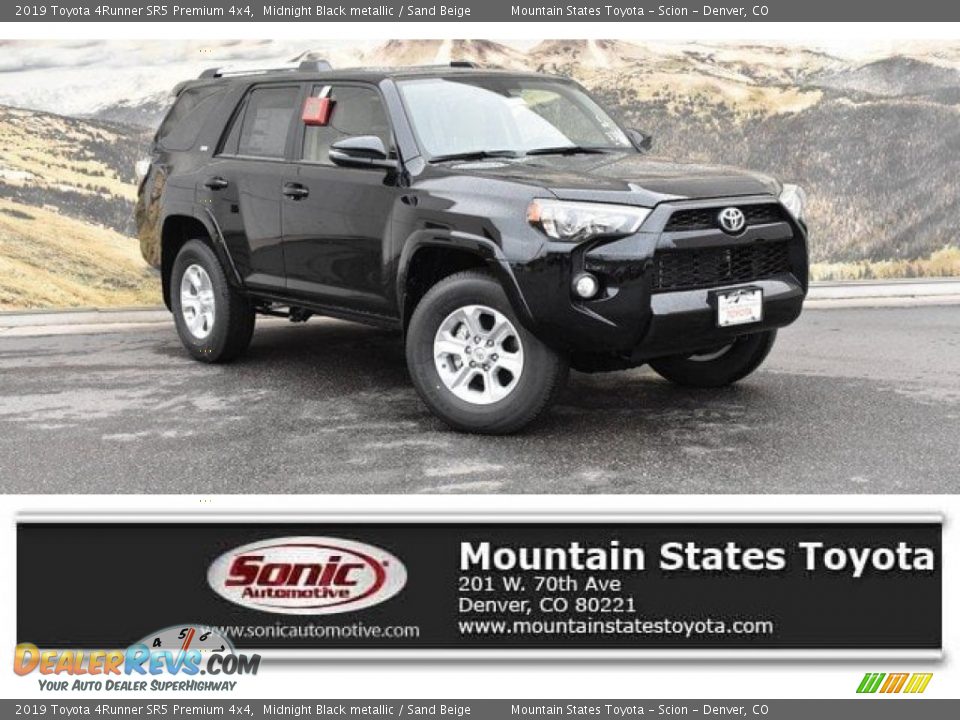 2019 Toyota 4Runner SR5 Premium 4x4 Midnight Black metallic / Sand Beige Photo #1