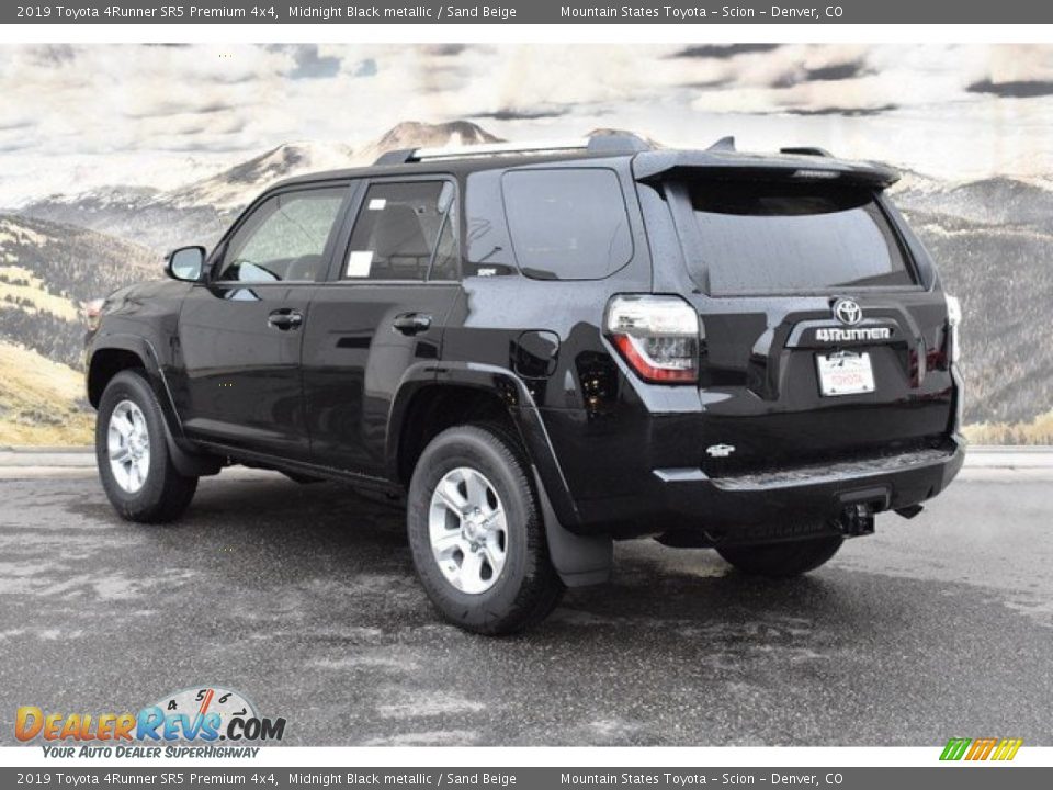 2019 Toyota 4Runner SR5 Premium 4x4 Midnight Black metallic / Sand Beige Photo #3