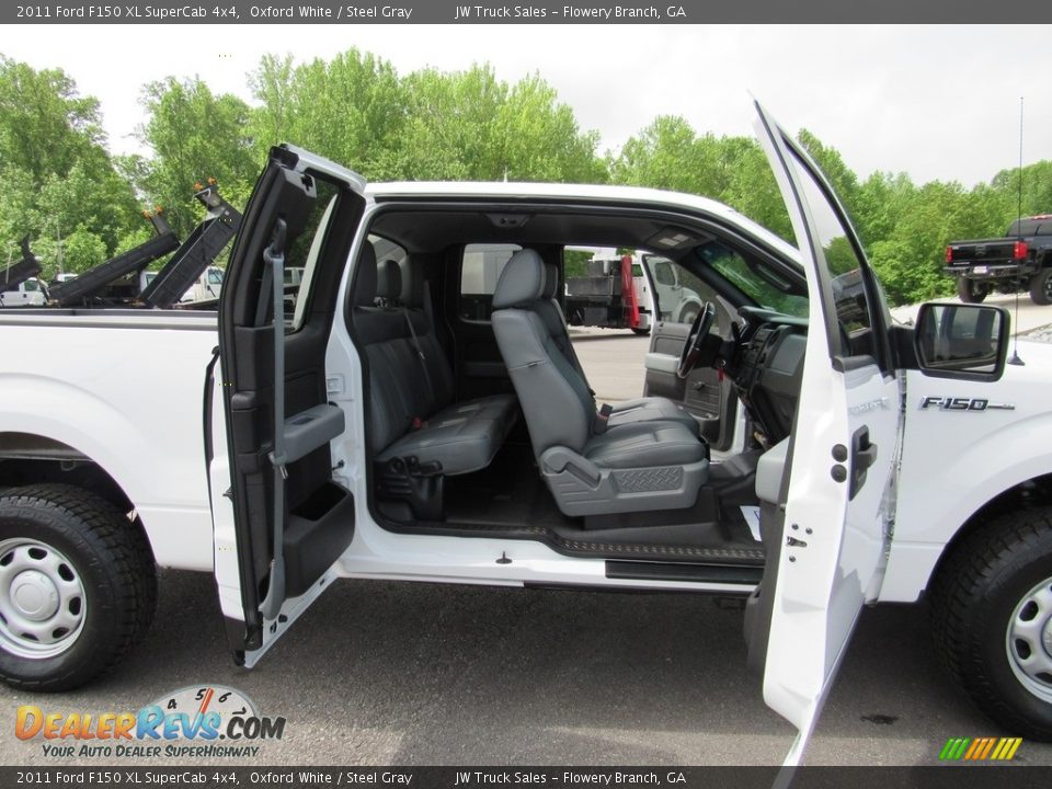 2011 Ford F150 XL SuperCab 4x4 Oxford White / Steel Gray Photo #25