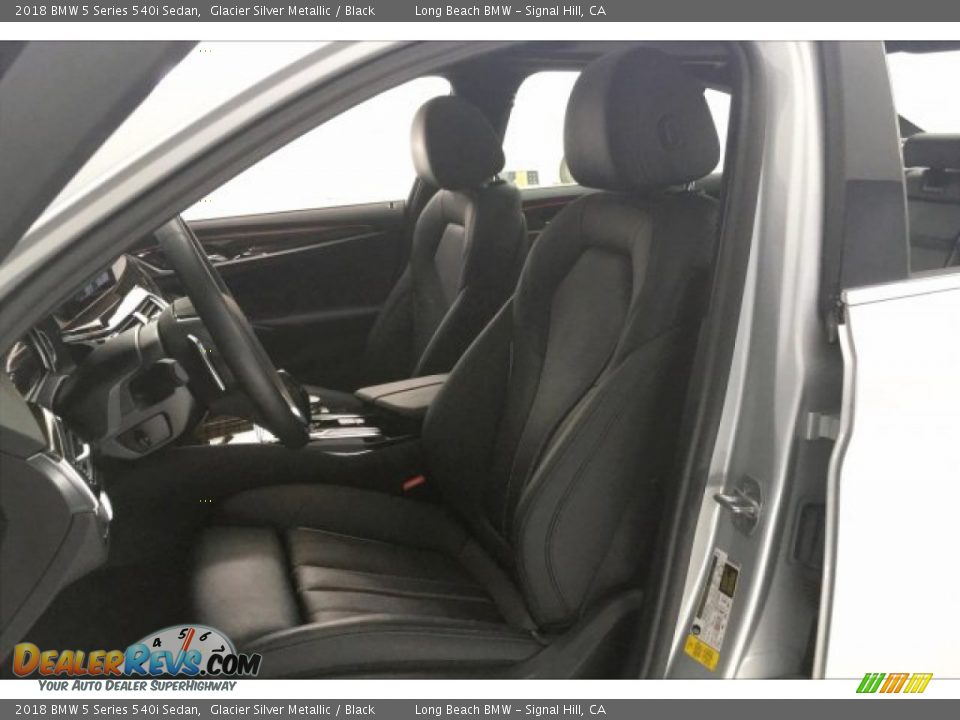 2018 BMW 5 Series 540i Sedan Glacier Silver Metallic / Black Photo #32